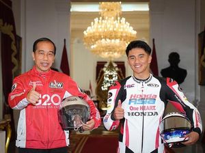 Tak Hanya Jago Balap, Mario Aji Juga Foodies yang Doyan Jajan Angkringan Tak Hanya Jago Balap, Mario Aji Juga Foodies yang Doyan Jajan Angkringan