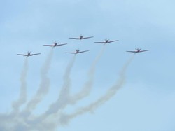 Tim Jupiter TNI AU Sempat Atraksi di Langit Mandalika, Begini Potretnya