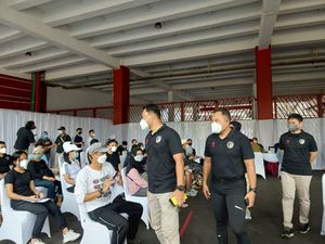 Sasar Warga Olahraga, Polda Metro Gelar Vaksin Booster di GBK