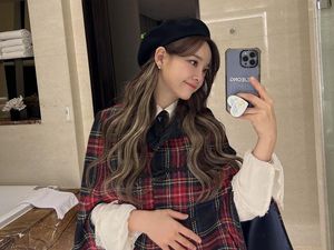 8 Gaya Mewah Kim Sejeong di A Business Proposal, Pakai Gelang Rp 500 Jutaan 8 Gaya Mewah Kim Sejeong di A Business Proposal, Pakai Gelang Rp 500 Jutaan