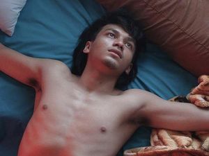 Jefri Nichol Belajar Merokok untuk Jakarta vs Everybody Jefri Nichol Belajar Merokok untuk Jakarta vs Everybody