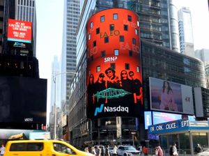 Foto Single Terbaru Jamrud Terpampang di New York Foto Single Terbaru Jamrud Terpampang di New York
