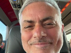 Manis Betul nih Senyumnya, Mourinho