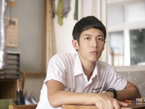 Astaga! Aktor Ini Lakukan Live saat Buang Air Astaga! Aktor Ini Lakukan Live saat Buang Air