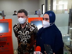 Giliran Kartika Putri Datangi Bareskrim