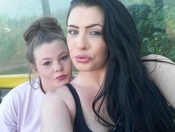 Wanita Ini Jadi Nenek Termuda di Inggris, Punya Cucu di Usia 30