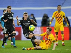 Barcelona Ungguli Real Madrid 2-0