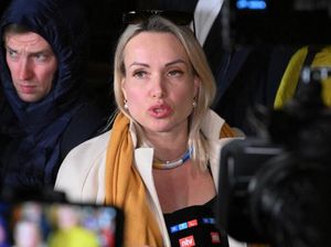 Editor TV Rusia Protes Perang Ukraina, Serukan Publik Bersuara