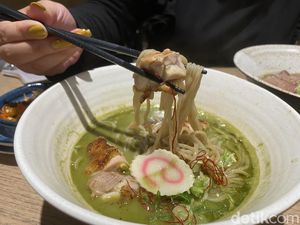 5 Restoran Ramen di Jakarta Selatan yang Enak Buat Makan Siang 5 Restoran Ramen di Jakarta Selatan yang Enak Buat Makan Siang