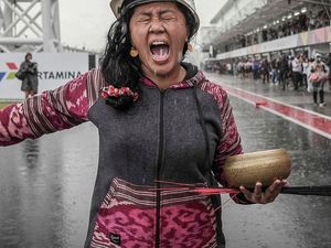 Jepang Diguyur Hujan Deras, MotoGP Butuh Rara Si Pawang Hujan Jepang Diguyur Hujan Deras, MotoGP Butuh Rara Si Pawang Hujan