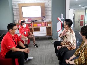 Potret Rejeki Nomplok untuk Dosen Surabaya Potret Rejeki Nomplok untuk Dosen Surabaya