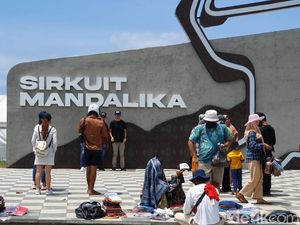 MotoGP Mandalika Usai, Penonton Mau Extend Sambil Jalan-jalan di Lombok MotoGP Mandalika Usai, Penonton Mau Extend Sambil Jalan-jalan di Lombok