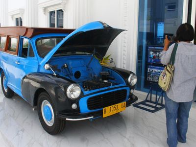 Wow! Oplet Si Doel Mejeng di Museum Motor Klasik