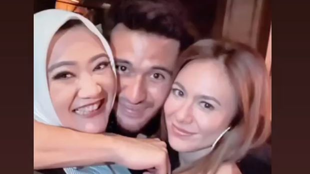 Wulan Guritno dan Sabda Ahessa