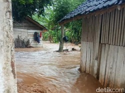 100 Rumah-Jembatan Rusak Sejak Hujan Deras Mengguyur Banyuwangi