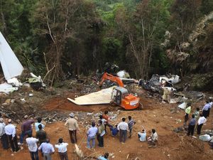 600 Petugas Dikerahkan Cari Korban-Black Box China Eastern Airlines