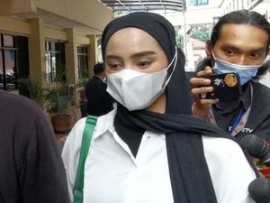 Diisukan Gugat Cerai dan Hamil, Istri Doni Salmanan Banjir Endorse Diisukan Gugat Cerai dan Hamil, Istri Doni Salmanan Banjir Endorse