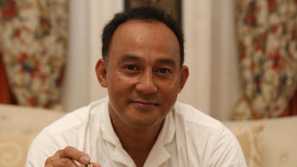 Pikiran-pikiran Dipo Latief: Kungfu, Venus hingga Mars