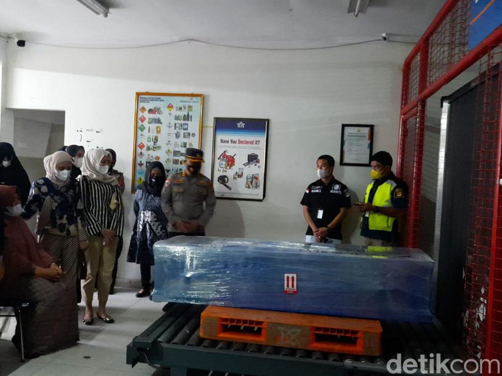 Jenazah Petinggi Polda Gorontalo Ditembak Tahanan Narkoba Dikirim ke Surabaya