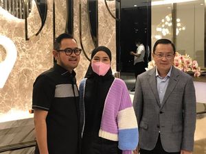 Shandy Purnamasari Bahas Kemungkinan Damai dengan Putra Siregar Shandy Purnamasari Bahas Kemungkinan Damai dengan Putra Siregar