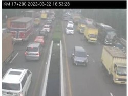 Tol JORR Macet Parah di Sejumlah Titik Sore Ini