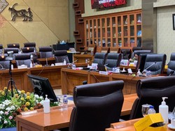 Penjelasan Anggota DPR soal Keluhan Kursi Baru Tak Nyaman