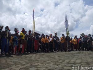 Warga 5 Distrik Mimika Barat Desak Pemekaran Daerah Otonomi Baru Warga 5 Distrik Mimika Barat Desak Pemekaran Daerah Otonomi Baru