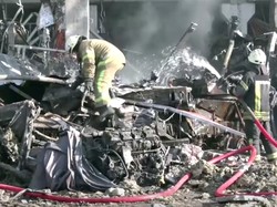 Penampakan Mal Ukraina Terbakar Dihantam Rudal Rusia, 10 Tewas