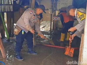 Banjir di Pesanggaran Banyuwangi Surut, Tanggul Diperbaiki Banjir di Pesanggaran Banyuwangi Surut, Tanggul Diperbaiki