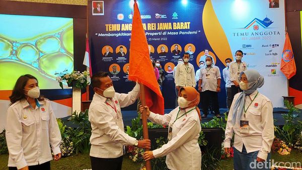 Pengukuhan Komisariat REI Jabar