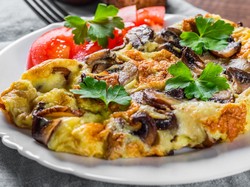 Resep Omelet Jamur Fluffy yang Gurih Lembut Buat Sarapan