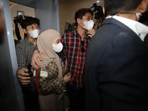 Akhir Cerita Uang Rp 10 Juta Rizky Billar dari Doni Salmanan Akhir Cerita Uang Rp 10 Juta Rizky Billar dari Doni Salmanan