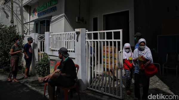 Lebih Murah dari Pasaran, Minyak Goreng Ini Diserbu Emak-emak