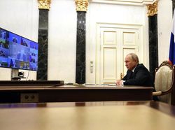 Rusia Kekurangan Dolar AS untuk Bayar Utang, Putin Bisa Terancam Masalah Baru