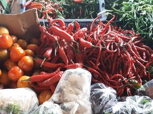 Harga Sayur-Daging Ayam Merangkak Naik Jelang Ramadan di Singaparna Harga Sayur-Daging Ayam Merangkak Naik Jelang Ramadan di Singaparna
