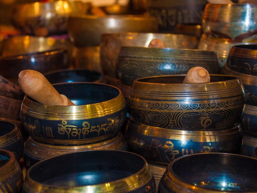 Singing Bowl Pawang Hujan Bisa Redakan Stres, Berapa Sih Harganya? Singing Bowl Pawang Hujan Bisa Redakan Stres, Berapa Sih Harganya?