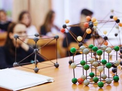 Teori Atom: Dalton, Thomson, Rutherford, Bohr, dan Mekanika Kuantum