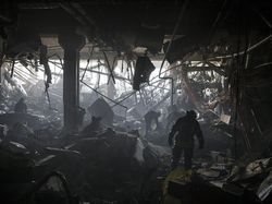 Presiden Ukraina Minta Paus Fransiskus Jadi Penengah Demi Akhiri Penderitaan