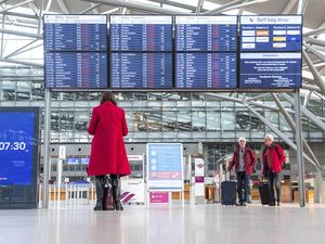 Aksi Mogok Kerja Karyawan Bikin Bandara di Jerman Lumpuh