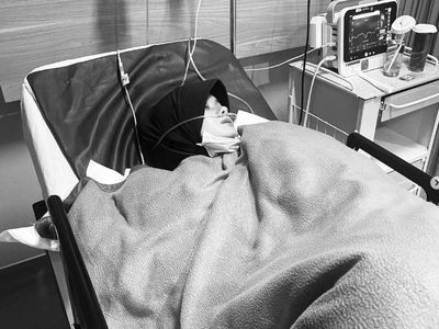 Seperti Dinda Hauw, 10 Artis Ini Juga Pernah Keguguran