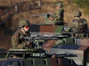 Tingkatkan Keamanan, Uni Eropa Bentuk Pasukan Gerak Cepat