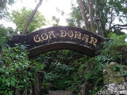 Sedih, Goa Donan Pangandaran Kini Terbengkalai
