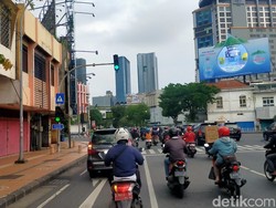 Sempat Padam 20 Menit, Traffic Light Jalan Pahlawan-Gemblongan Kembali Nyala