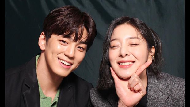 Kim Min-kyu dan Seol In-A di Business Proposal