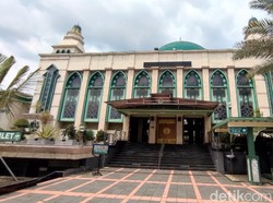 Masjid Agung Ciamis Mulai Dipercantik Jelang Ramadan