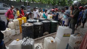 Migor Curah Langka di Pekalongan, Warga Harus Antre Lama