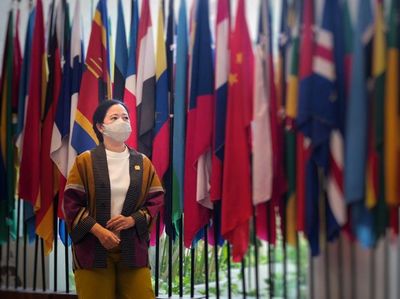 Puan Pamerkan Pesona Indonesia Lewat Ragam Busana di IPU ke-144