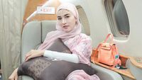 10 Gaya Shandy Purnamasari Saat Eksis Naik Jet Pribadi yang Ternyata Sewa
