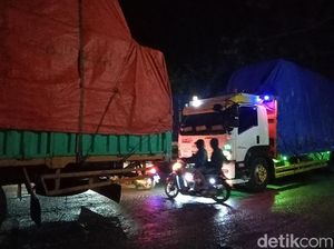 Macet Parah Jalur Pantura, Begini Kondisi Terkini di Batangan Pati Macet Parah Jalur Pantura, Begini Kondisi Terkini di Batangan Pati