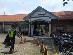 Jadwal Kereta Ekonomi Lokal dan KRD Lamongan-Surabaya